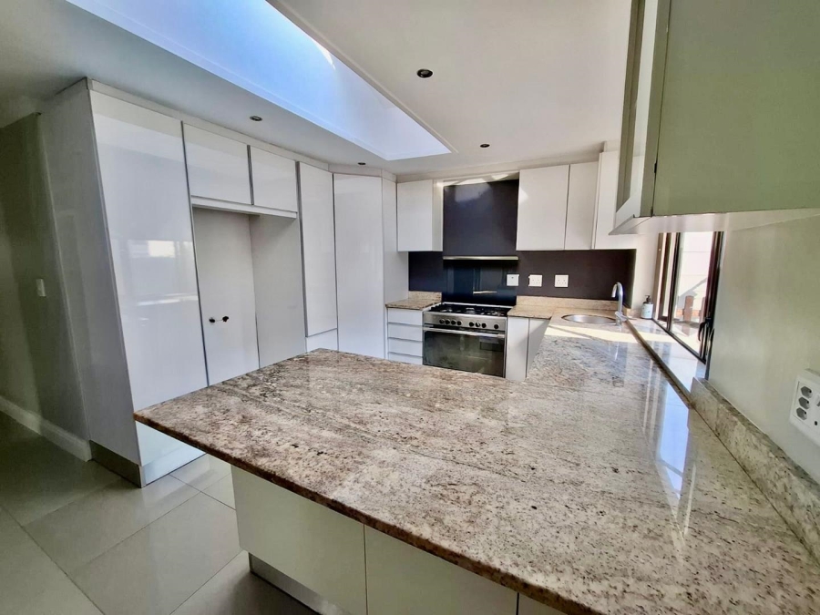 4 Bedroom Property for Sale in West Beach Western Cape